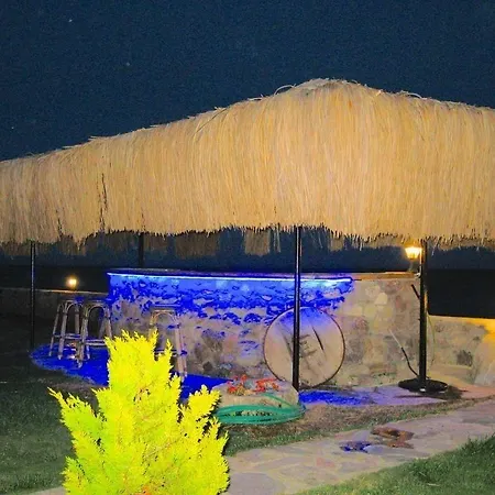 Assos Sardunya Sazlı
